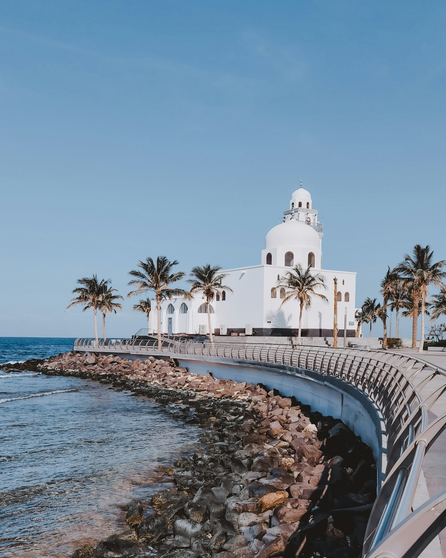 A mosque on the Jeddah coast